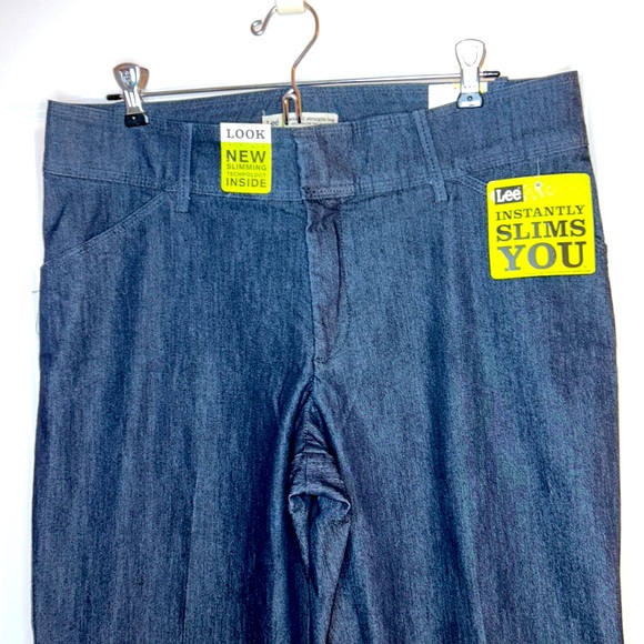 Lee Jeans Instantly Slims You Flare Leg Dark Denim Jeans size 12 - Picture 1 of 6